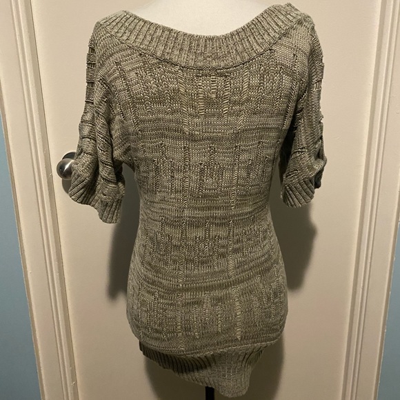 GUESS DROP STITCH SWEATER - Picture 10 of 15